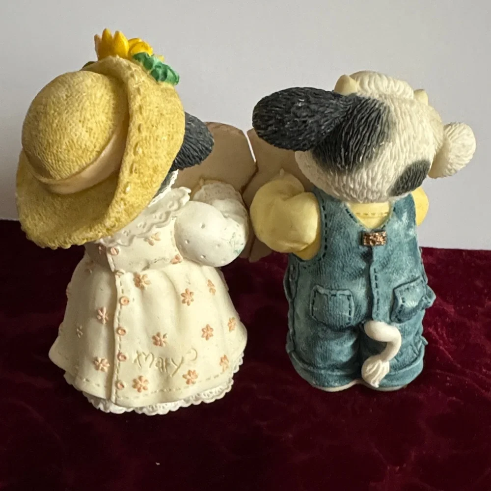 Charming Cow Couple Figurine - Yellow and Cream. “I Love Moo”